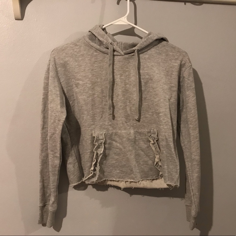 Gray sweatshirt